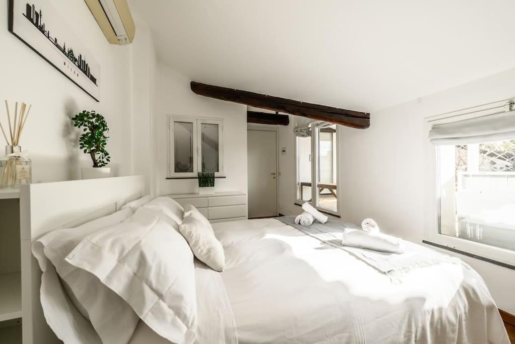 Buenos Aires' Nest - 10 Minutes From Duomo With Terrace Leilighet Milano Eksteriør bilde