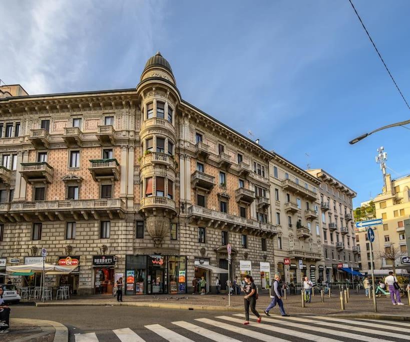 Buenos Aires' Nest - 10 Minutes From Duomo With Terrace Leilighet Milano Eksteriør bilde